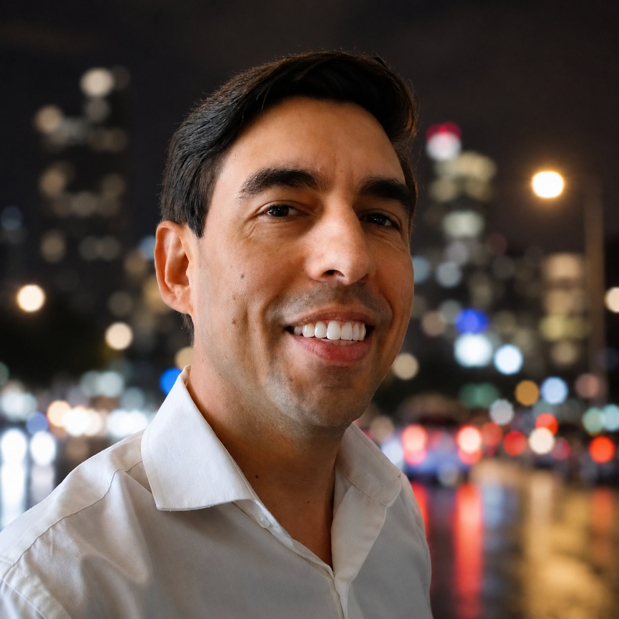 Cristiano Berbigier, corretor de imóveis especialista em Minha Casa Minha Vida em Porto Alegre